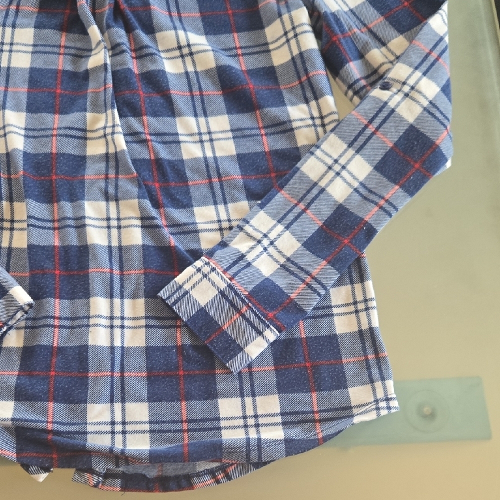 Derek Heart Navy and White Plaid Womens Button Down Shirt - Picture 9 of 11